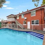 Bexley Near Train Shopping Airport With Pool 11Ppl Ground Floor