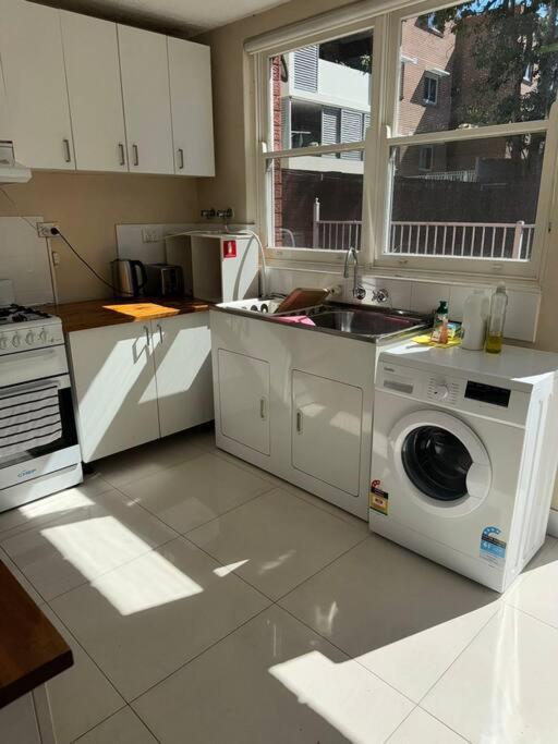 Bexley Near Train Shopping Airport With Pool 11Ppl Ground Floor Sydney